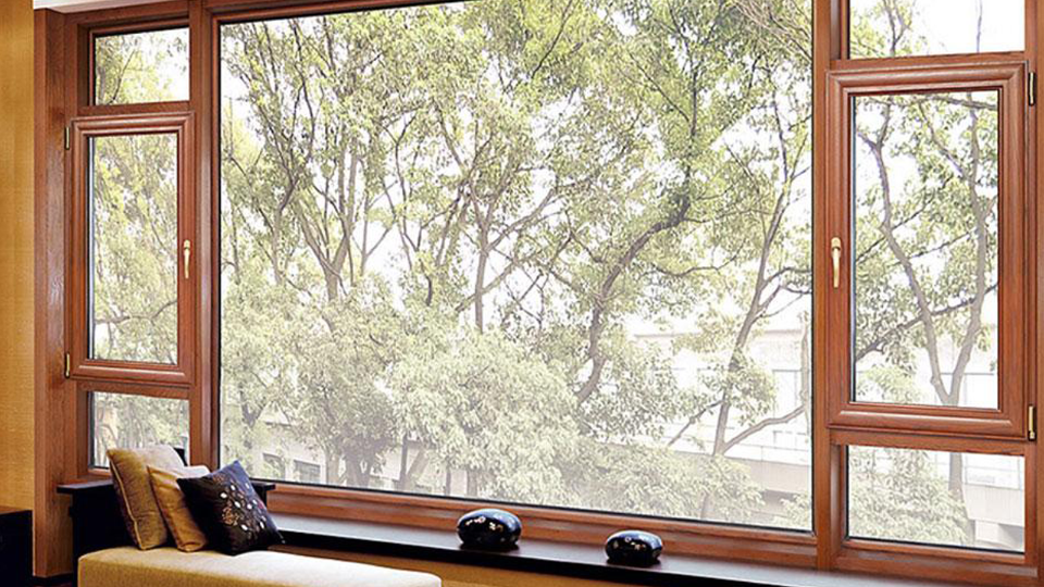 新房裝修門窗很重要，如何選擇不掉坑？樓上樓門窗要你記住這3點！