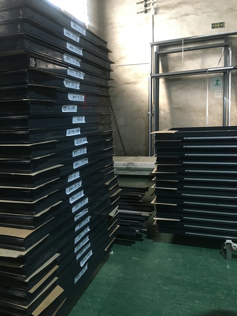 什么？你家的鋁合金門窗只要300元/平？年輕人，耗子喂汁！