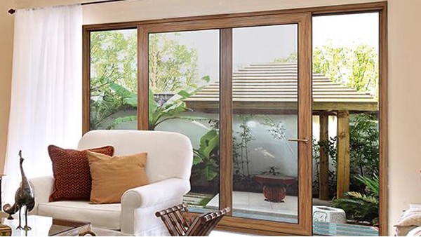 高端別墅門窗的標(biāo)配？國(guó)內(nèi)門窗十大品牌樓上樓門窗：就這？