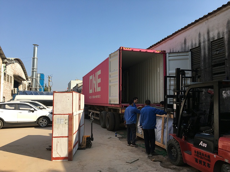 私家別墅豪宅定制的高端鋁合金門窗即將被送出國！