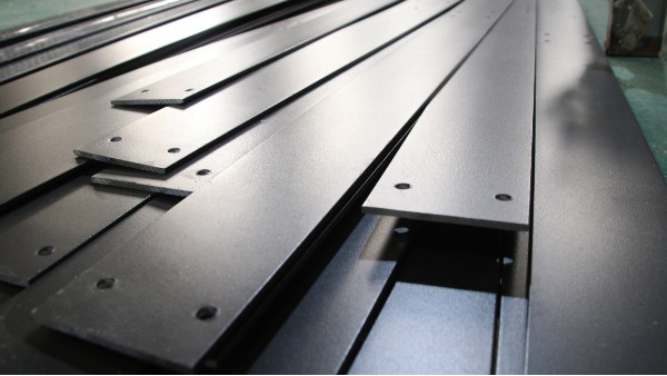 酒店裝飾門窗工程應(yīng)該選用什么品牌的門窗幕墻供應(yīng)商？